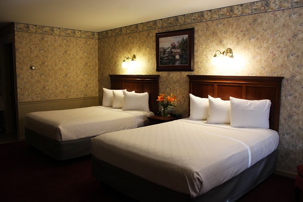 Image for 2 QUEEN JACUZZI DOWNSTAIRS NON-SMOKING